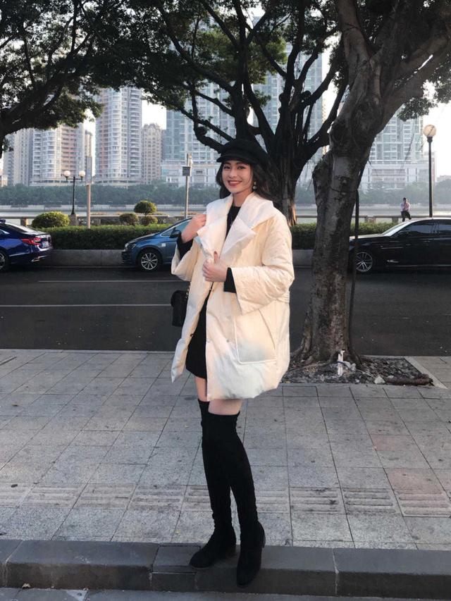 羽绒服 奔三奔四的女人该如何选羽绒服，这几款就够，让你秋冬保暖又时髦