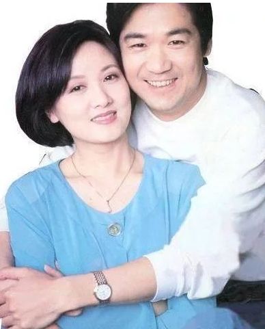 她是张国立前妻被抛弃的32年后如今过的怎么样了