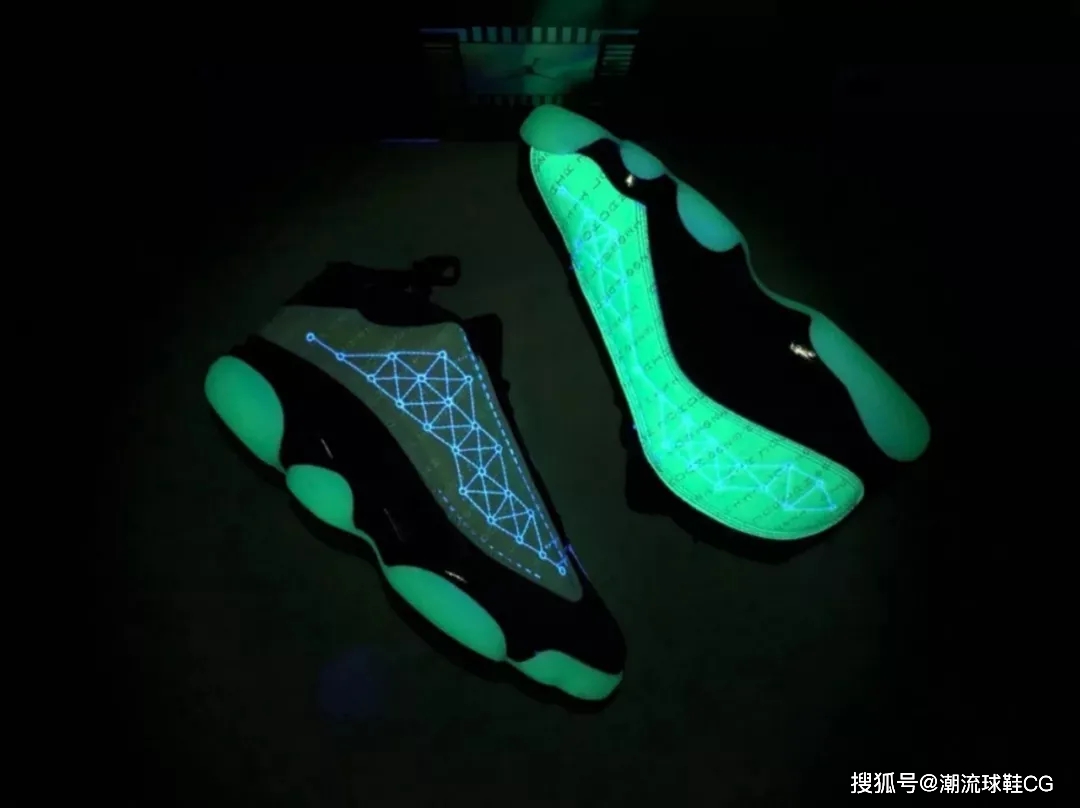 蓝色 双十一值得入手的高颜值球鞋，最便宜才几百元！