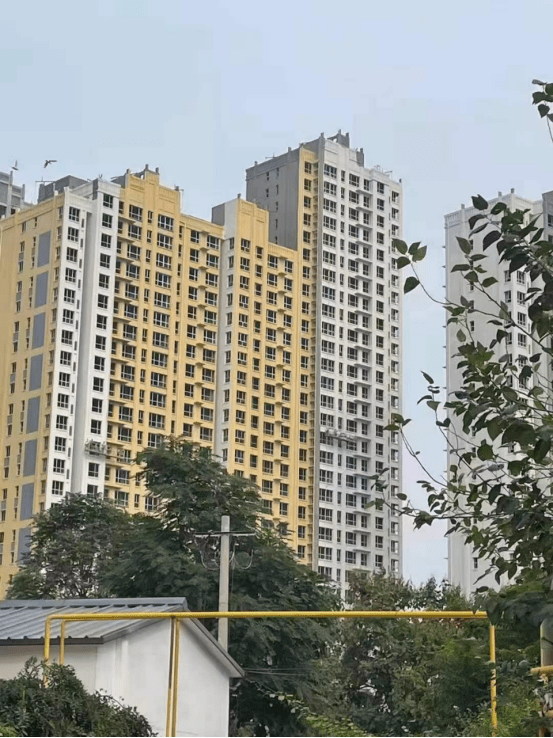 保定楼市关于烂尾楼的四个谎言谁信谁吃亏