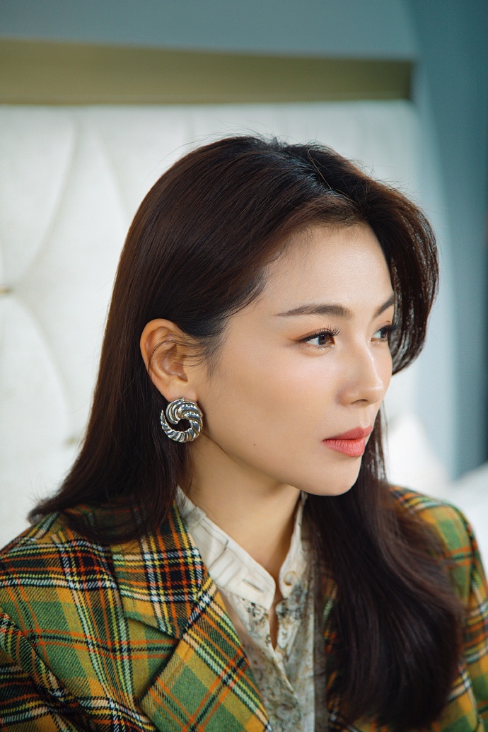 原创外来媳妇本地郎40美女个个冻龄香兰幸子无差别黄菲变了