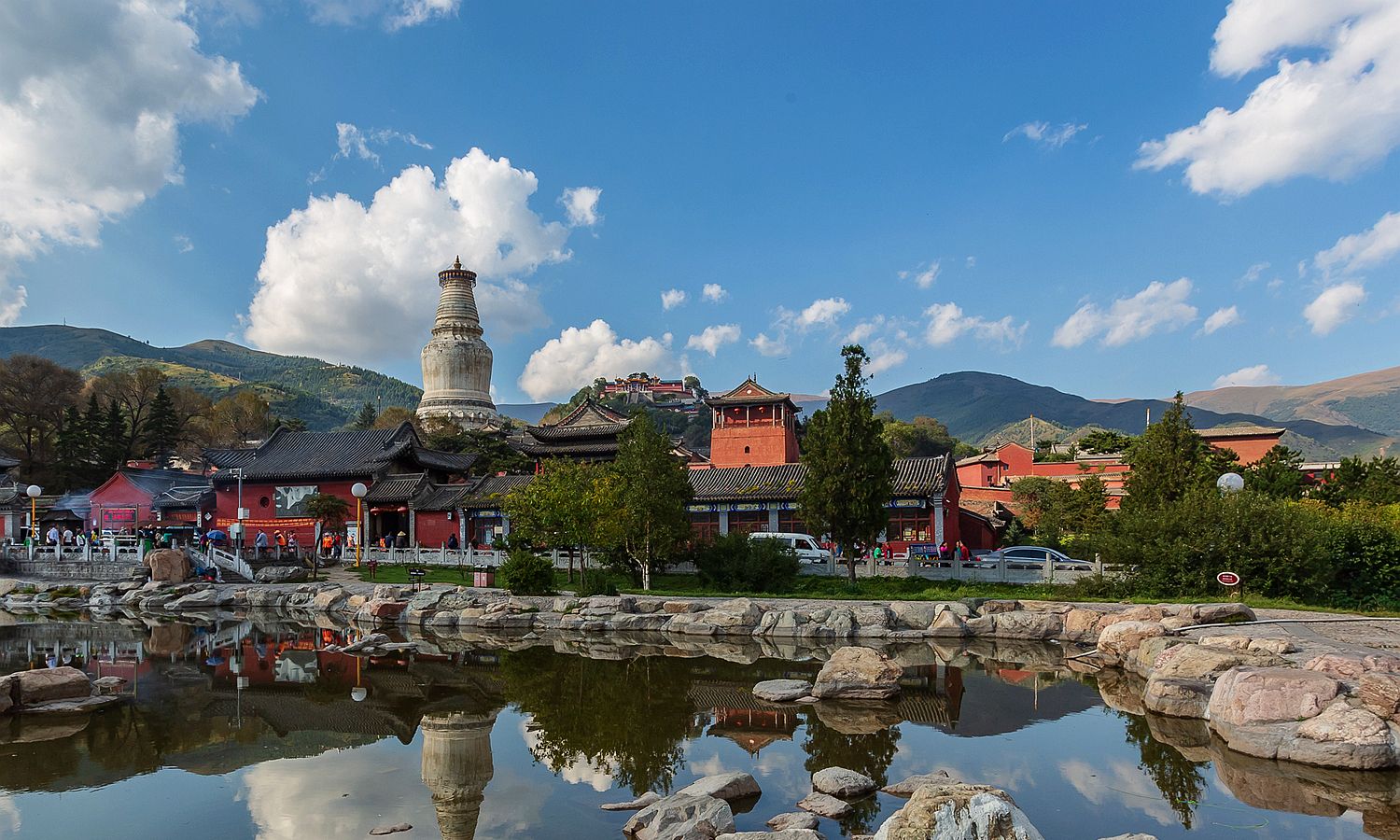 中华十大名山之一被列入世界文化遗产