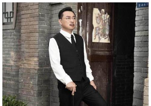 胡一|胡一天和章若楠搭档热血年代剧<凭栏一片风云起>值得期待