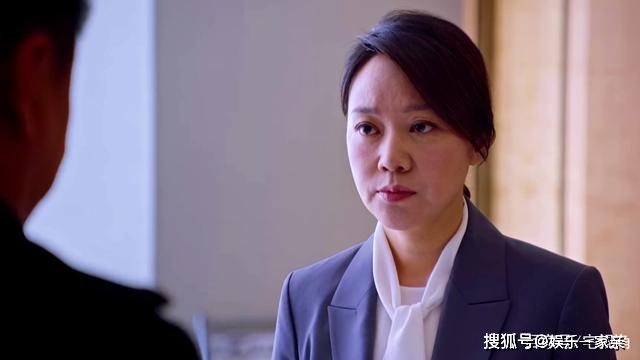 因为|《突围》石红杏似乎对牛俊杰还有隐瞒，她究竟隐瞒了些什么？