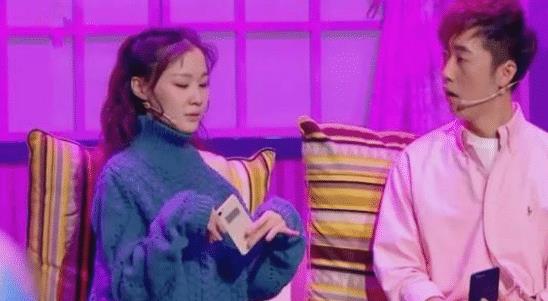 喜剧|金靖参加《一年一度喜剧大赛》被淘汰，黄渤：聪明一点就不该来