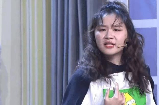 喜剧|金靖参加《一年一度喜剧大赛》被淘汰，黄渤：聪明一点就不该来