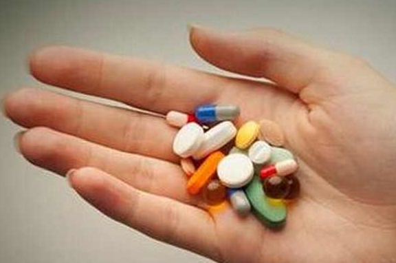 肾脏|肾衰竭的人，身体会发出4个“求救信号”，你若没有，偷偷高兴吧