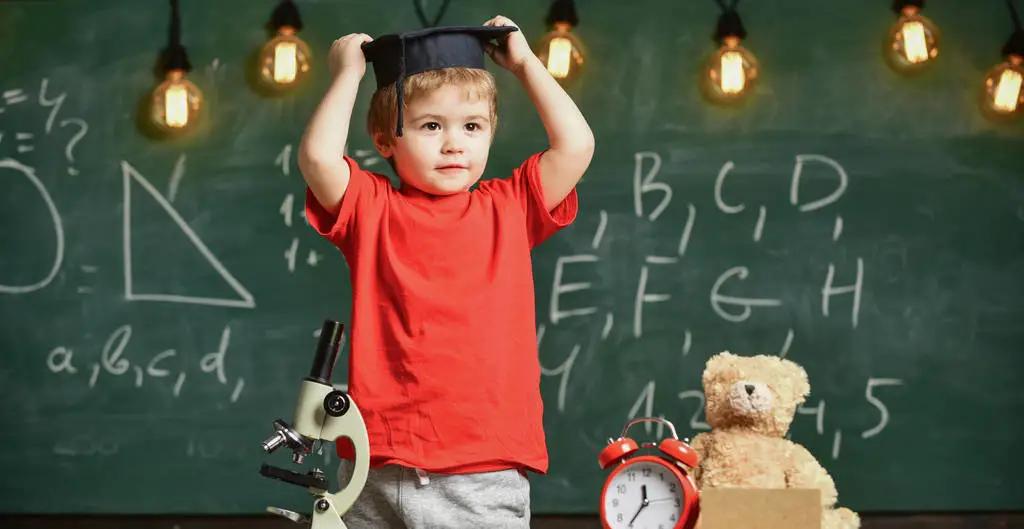 好朋友|幼儿园毕业季，如何帮孩子适应分别？