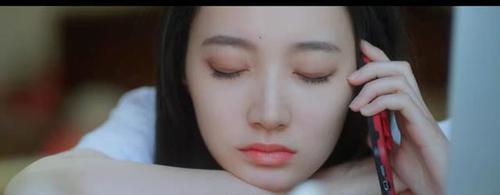 因为|爆款短剧来袭，女主酷帅无比“男女通吃”，男主是《重启》里的他