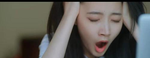 因为|爆款短剧来袭，女主酷帅无比“男女通吃”，男主是《重启》里的他