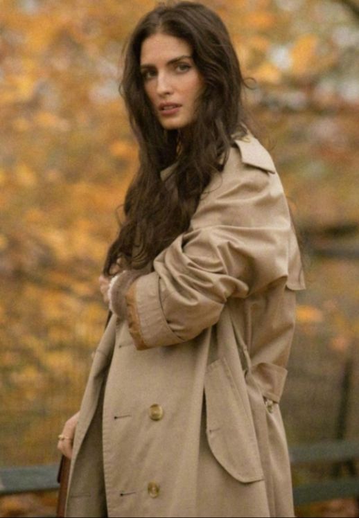 法国 秋天想穿出法式优雅？学法国博主入手这4件单品就够，每件都经典