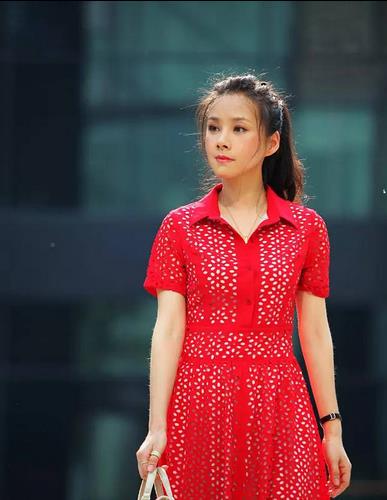 《突围》何琳:和著名演员吕中是婆媳,她不是陈坤孩子的妈妈