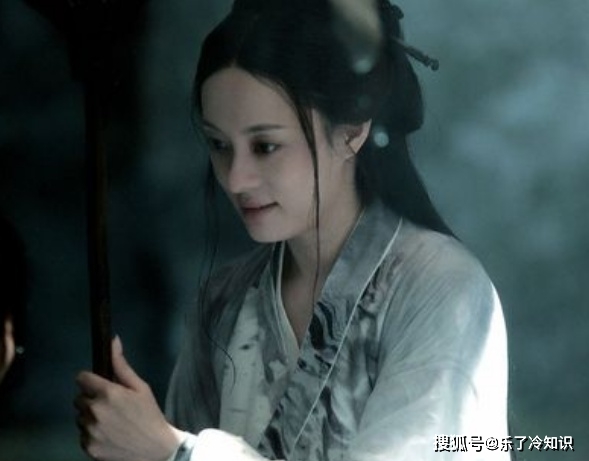 邓超孙俪一直留短发？当娘娘的长发造型流出后，邓超不放心了？