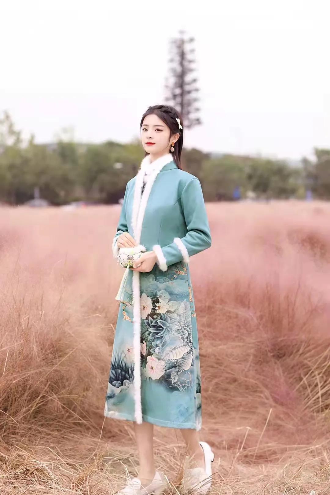 气质 旗袍女人别错过这件唐装外套,穿上绽放十足的古色古香女人味!