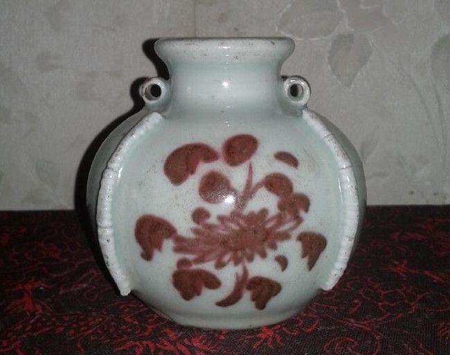 元代釉里红瓷器真品特征及鉴定方法