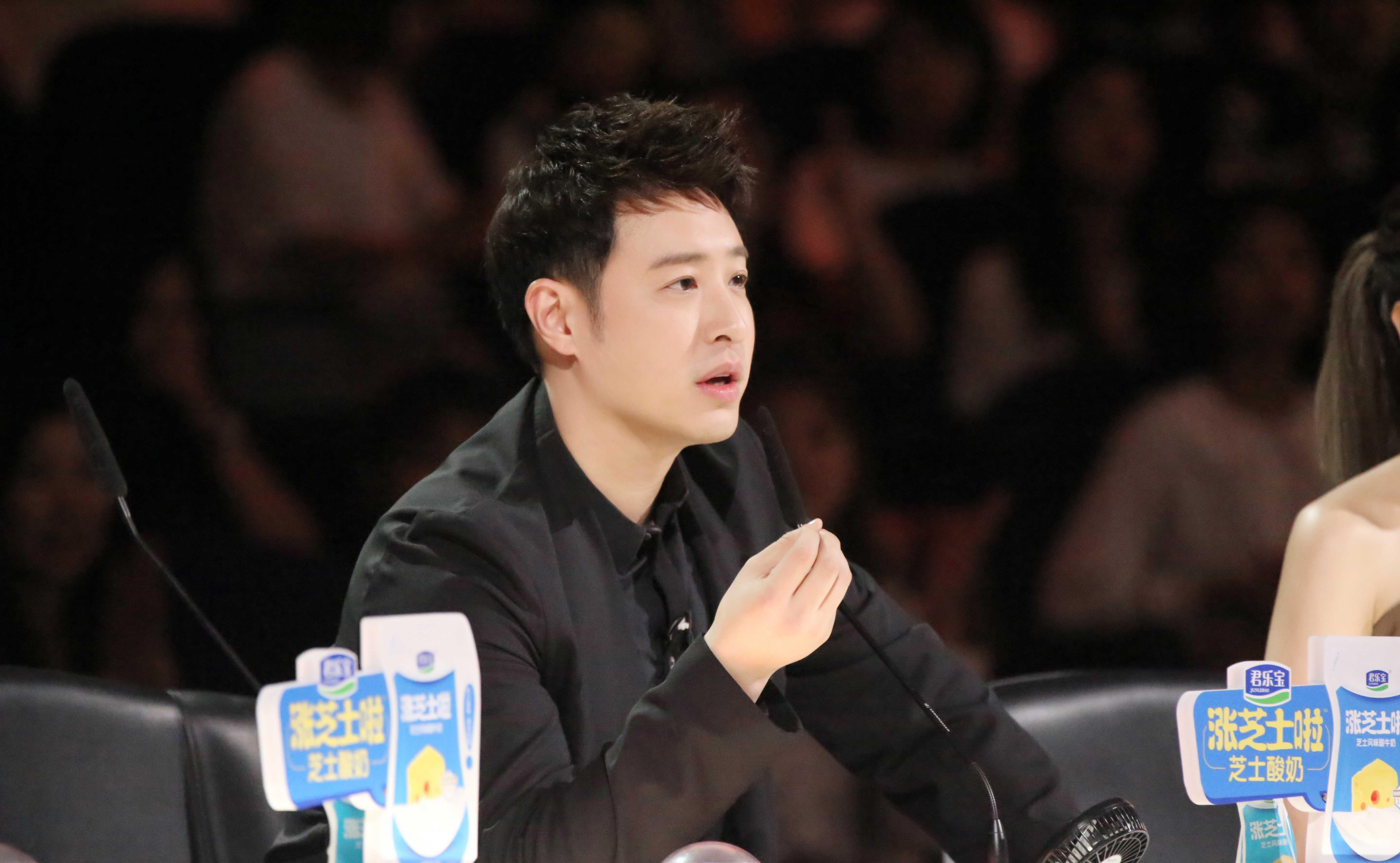 技能|“百达唱将”潘玮柏,传递正能量的“追光人”