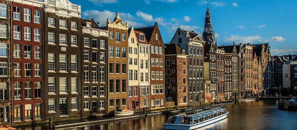 阿姆斯特丹漫游：从“大杂烩”到“百宝箱”，应有尽有
