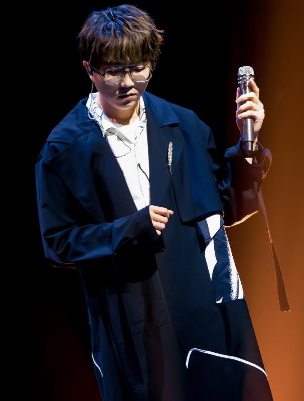 官宣|大张伟又一档音综官宣，看到节目嘉宾，网友喊话希望他带上一博！