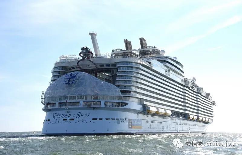 皇家加勒比最新、最大邮轮“海洋奇迹号”启航