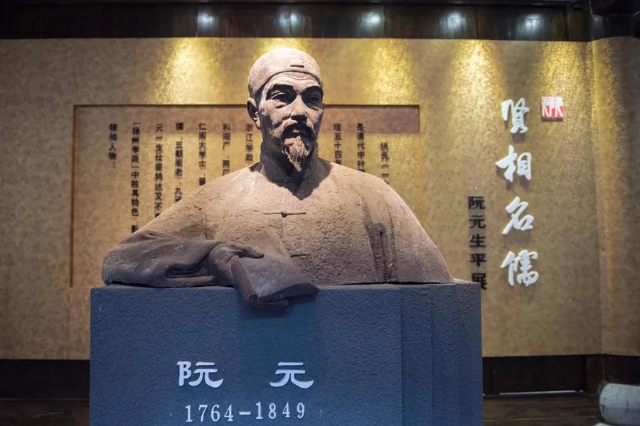 02,老官僚熟谙道光脾性,不动声色排挤同僚清道光年间,曹振镛任大学士