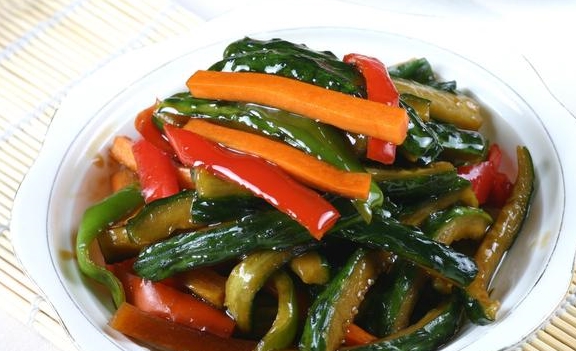 食品|糖尿病人别入五个误区，再用点小技巧，血糖来越好！