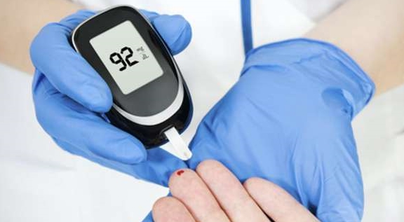 症状|这3种食物，每天坚持吃一点，稳定“血糖”,精神好！