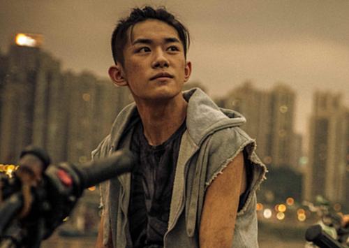 因为|电影《少年的你》,魏莱的靠近,让陈念想到的只有欺凌和伤害