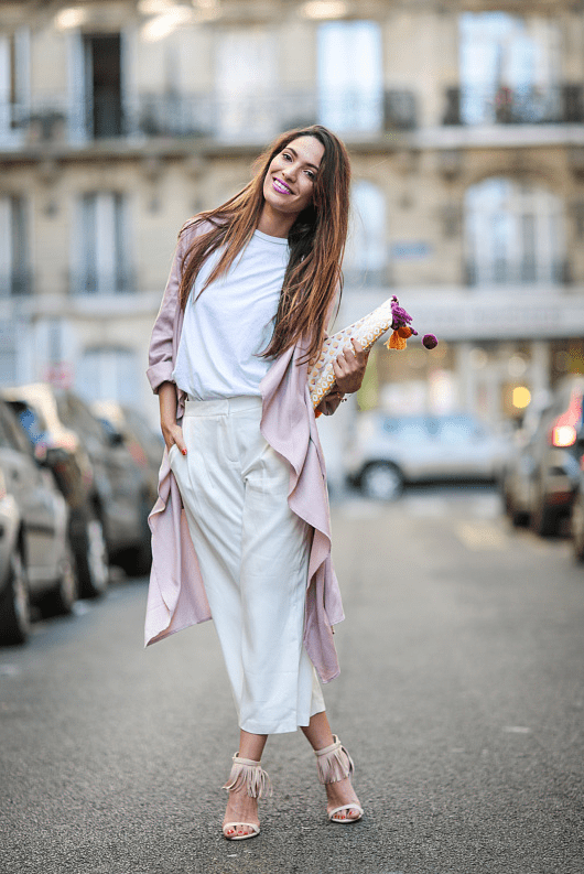 服装 秋冬季节外套不用很多，但这三件不能缺少，穿着高级洋气还百搭