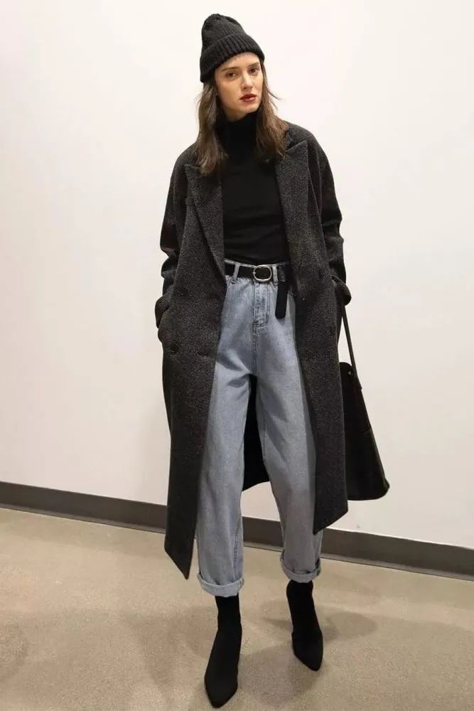 灯芯绒 别再穿高跟鞋了，奶奶裤+短靴才是今年秋冬最流行！