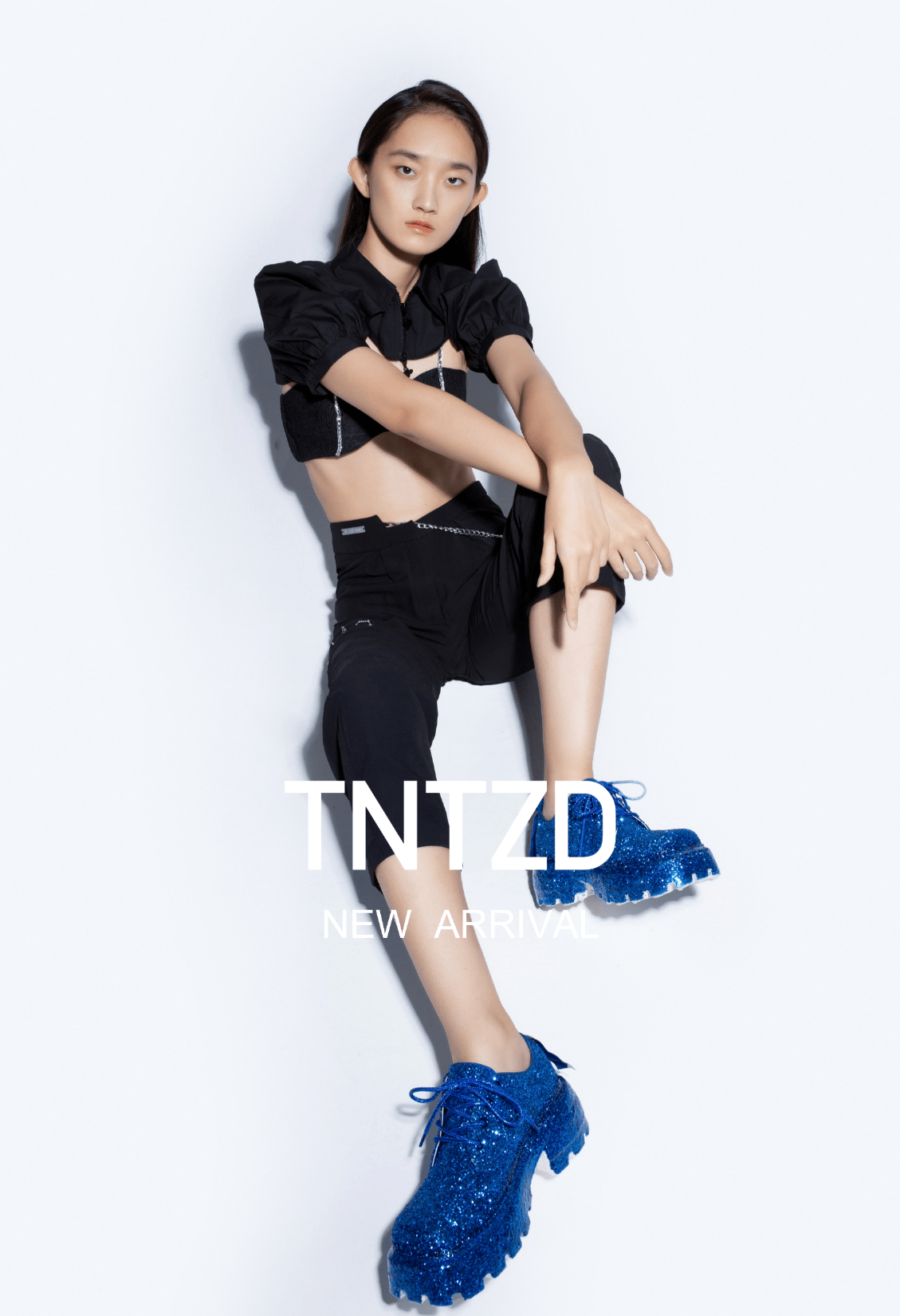 碰撞 秋天来了,你的鞋柜里少一双设计品牌TNTZD