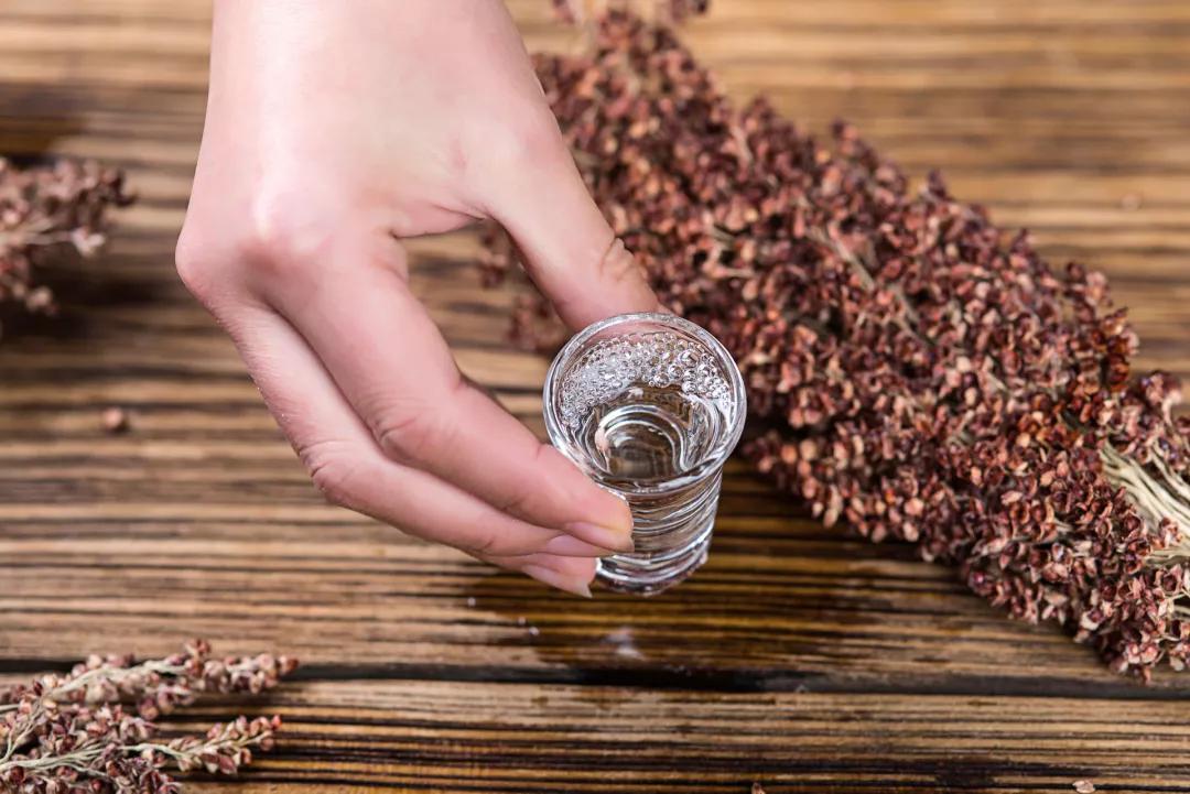 10大敬酒技巧让您成为叱咤酒场的红人