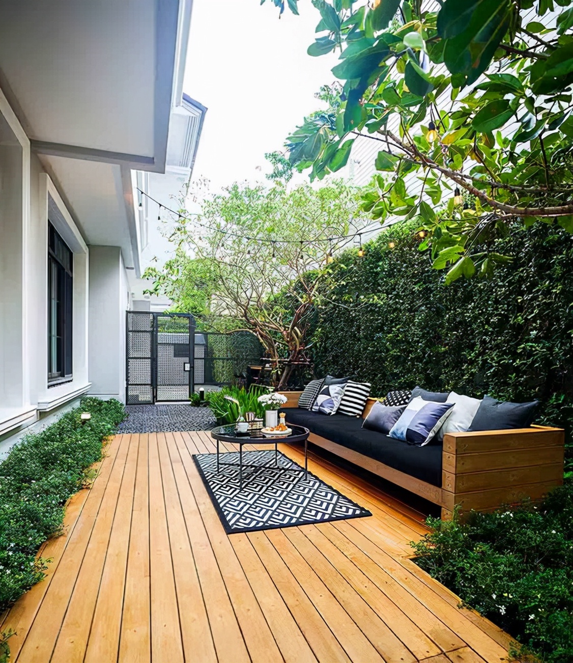 50款超美的木质铺地,让您从此爱上花园