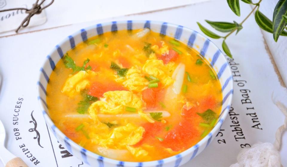 香菜|秋天不用早起,早餐吃它最省事,十分钟准出锅,汤汤水水真好吃