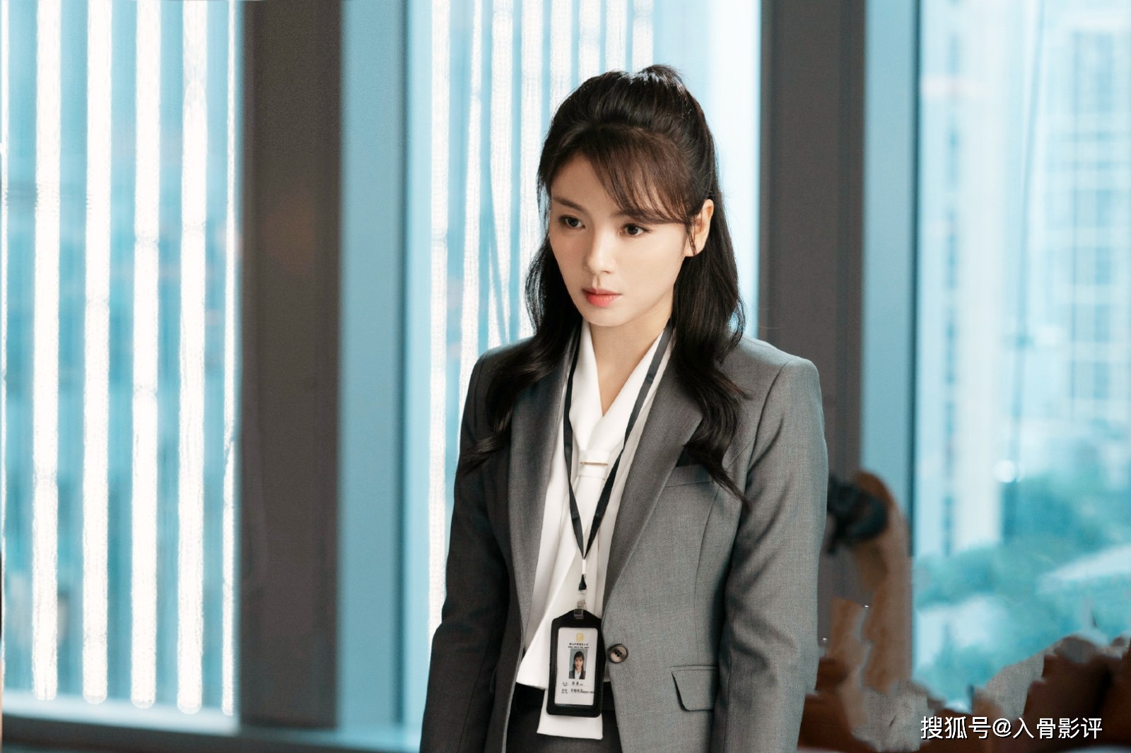 原创星辰大海刘涛演绎打工人真实写照爱情与面包终不能兼得