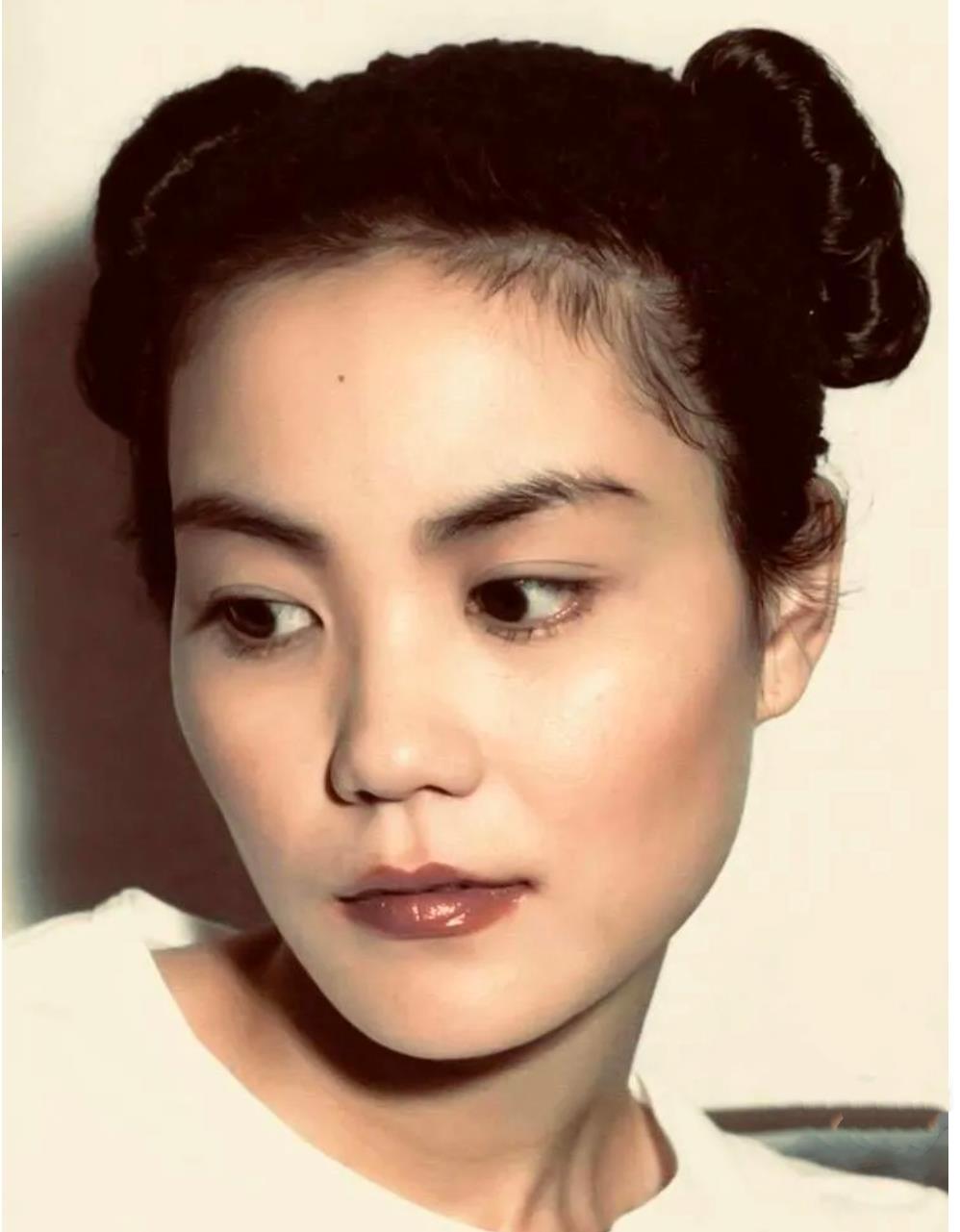 什么又冷又拽，还带点天真，王菲的气质为何这么独特？
