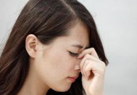 肾脏|尿蛋白、水肿、贫血，哪个容易引起“肾衰”呢？早了解早预防