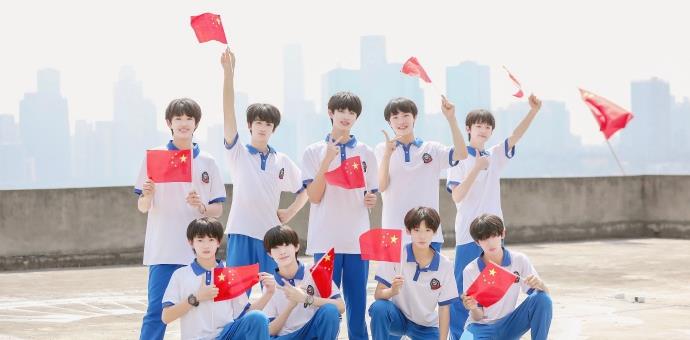 节目组|朱志鑫参加《导演请指教》,TF家族三代团开始发力,但困难重重