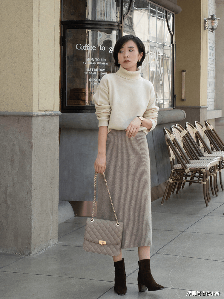 颜色 冬天建议30+女性多穿“半身裙”，选这4款就够了，搭配起来很优雅