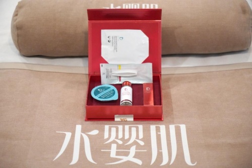 产品雅光医疗携手28家知名医美机构，引领轻医美行业的变革发展
