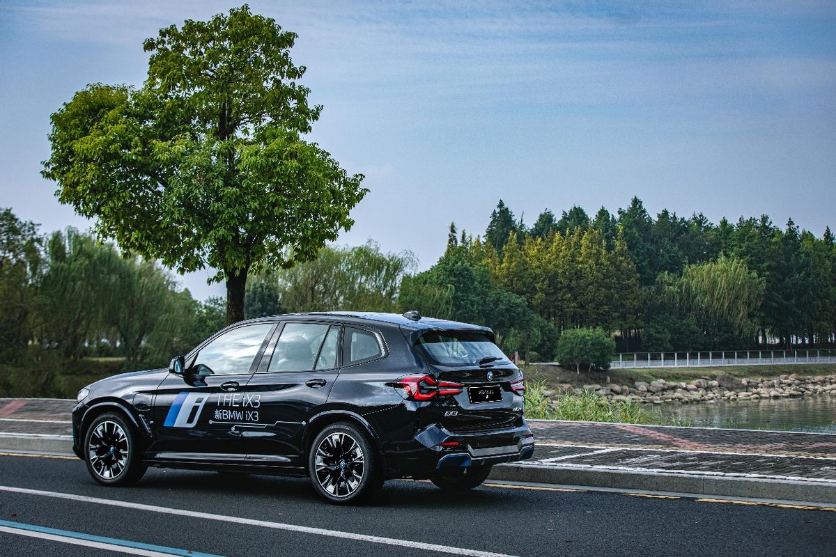 与i同行拥抱自然苏州宝信新bmwix3阳澄湖秋韵之旅