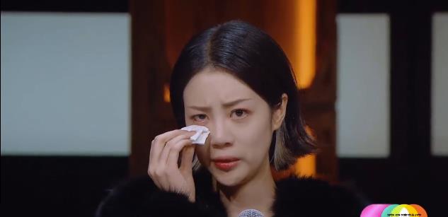 演技|张雪迎模仿紫霞眨眼被吐槽，综艺翻拍是重现经典还是东施效颦？