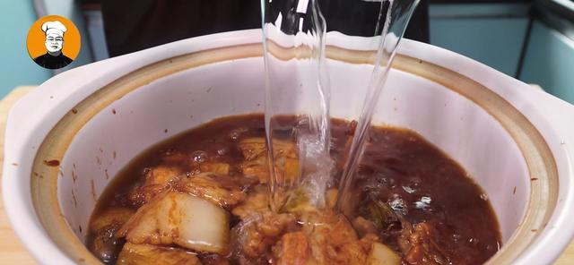 汤汁|五花肉秘制做法，肥而不腻，软烂入味，汤汁泡饭能多吃两碗