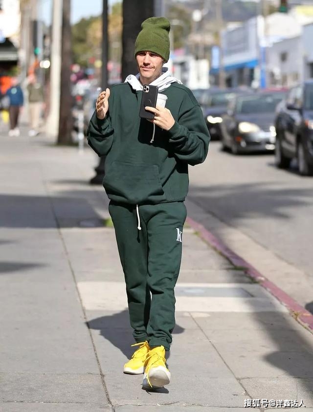 个性 全身运动单品，怎么穿才显得不老土？比伯的造型可以了解一下