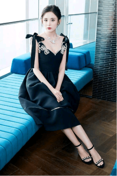 显得 “古力娜扎”穿衣小技巧，谁能不爱美女呢？