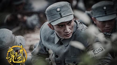 阿译|《功勋》默默无闻张富清单元：一个剧情、三个家打脸当下很多神剧