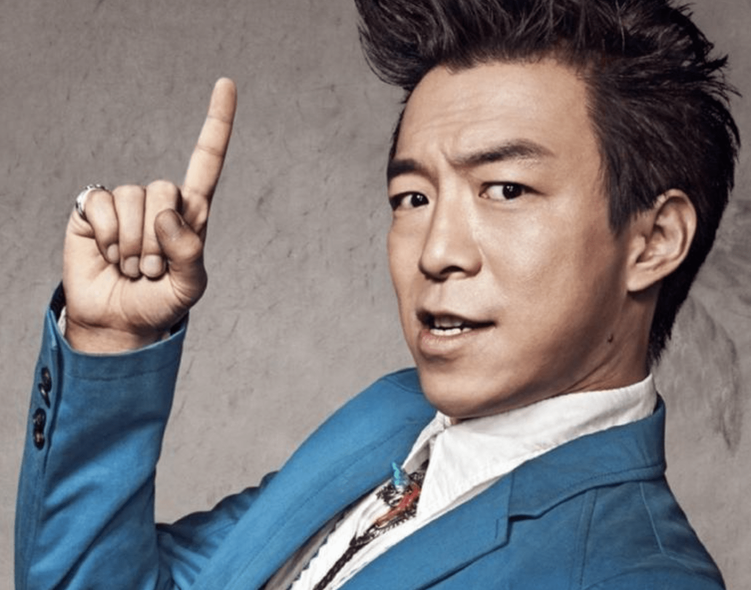 于和伟|社交达人黄渤，到哪儿都受到欢迎，人缘如此好的原因是什么