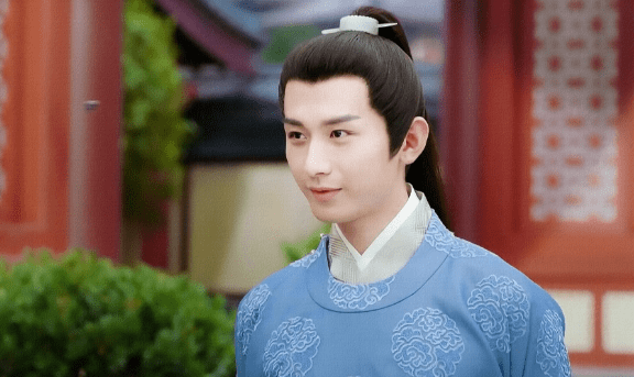 双女主|《与君歌》25亿后，成毅新剧将定档，这次能反超自己吗？