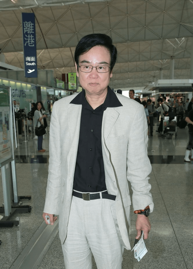 生活|黄百鸣的真爱情史，放弃纸醉金迷的生活，陪妻子抗癌15年终获成功