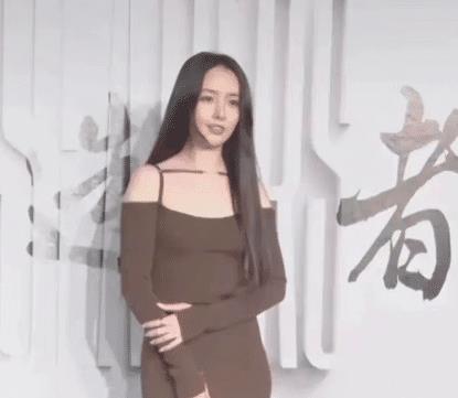 活动|郭碧婷被曝怀二胎？出席活动小腹凸显，无修图状态变差