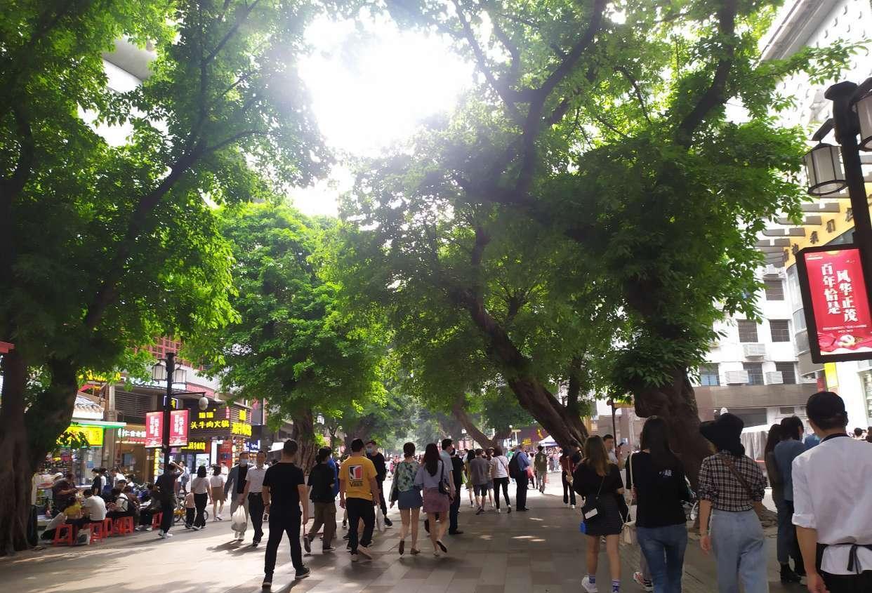 广州最热闹的步行街，外地人最爱来，本地人却不怎么去